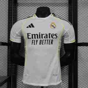 Equipacion Real Madrid Jugador Versión Primera 2025 2026
