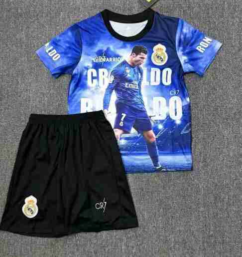 Equipacion Real Madrid Conjunto Niños CR7 Especial 2025 2026 Equipacion Real Madrid Conjunto Ninos CR7 Especial 2025 2026