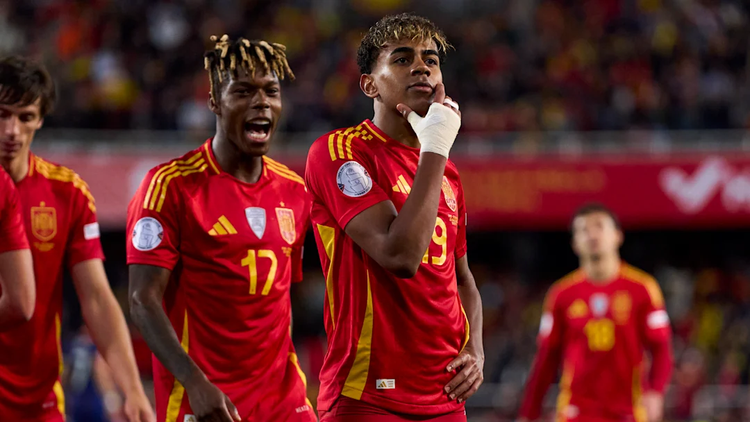 ¿Por qué las camisetas de portero son siempre las más locas?👕 1 comprar camiseta de espana