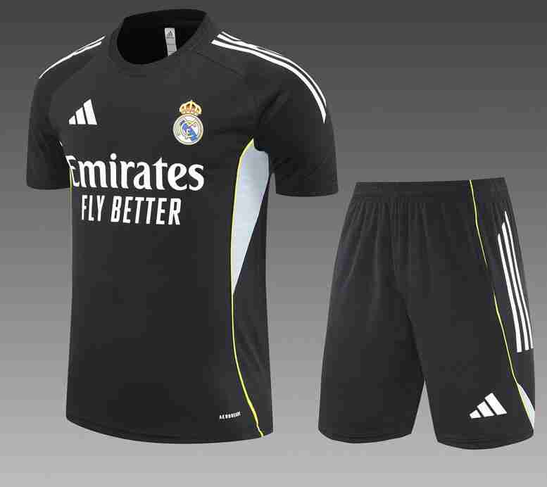 Equipacion Real Madrid Conjunto Niños Entrenamiento 2025 2026 Negro Equipacion Real Madrid Conjunto Ninos Entrenamiento 2025 2026 Negro