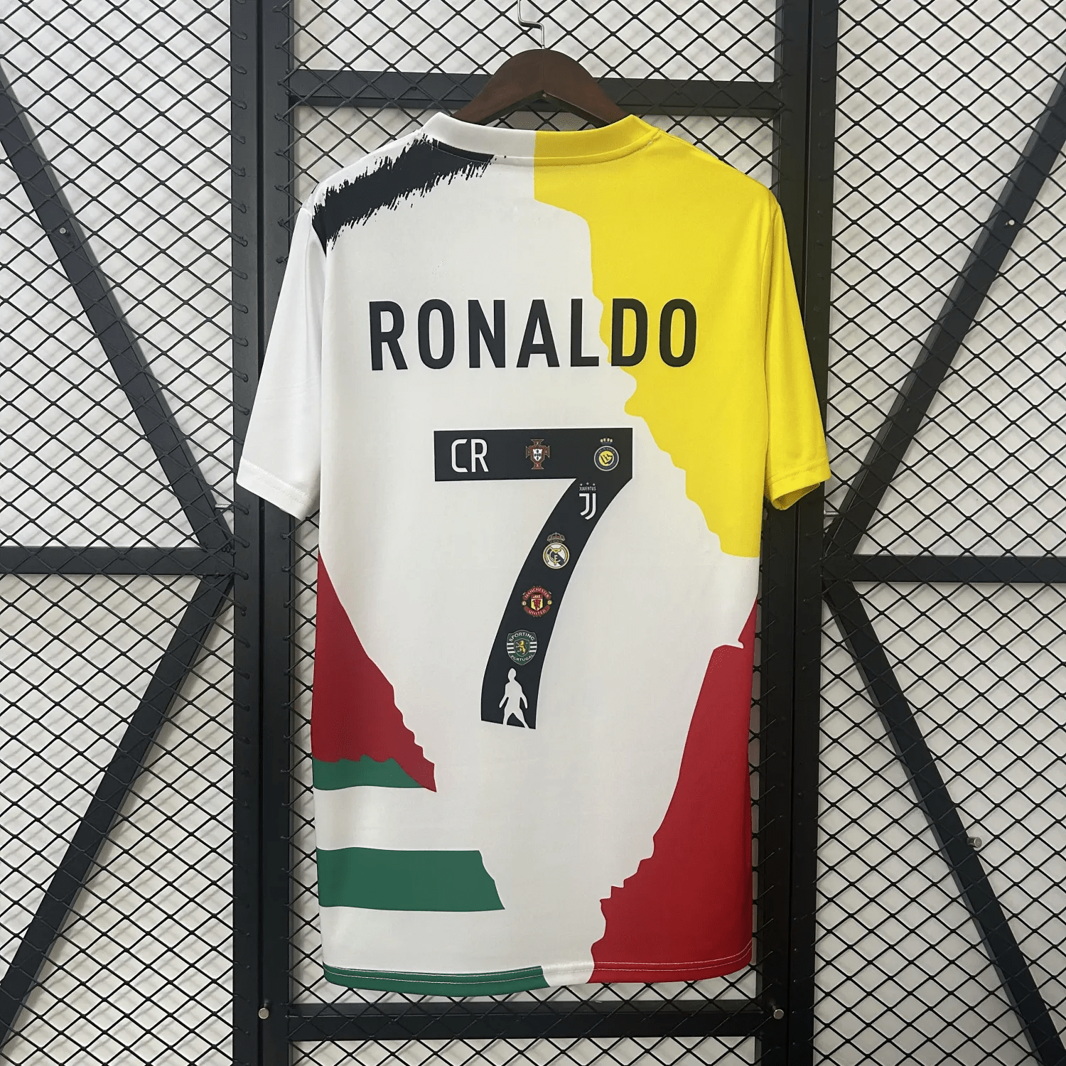 Cristiano Ronaldo NO.7 Equipacion Real Madrid Edizione Commemorativa 2025 2026 Cristiano Ronaldo NO.7 Equipacion Real Madrid Edizione Commemorativa 2025 2026