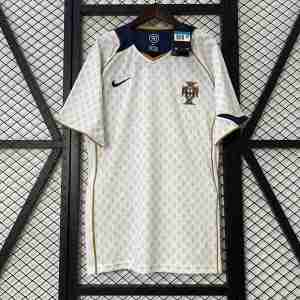Tailandia Equipacion Portugal Segunda Retro 2004